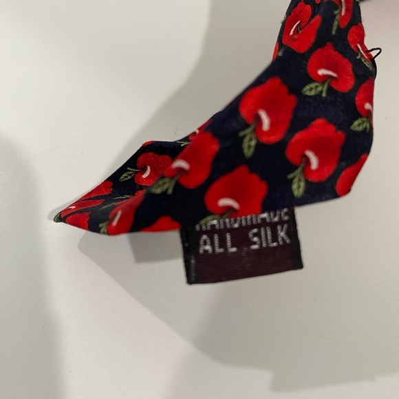 Museum Artifacts Silk Vintage Tie Artsy Novelty Apple Orchard - Picture 10 of 10